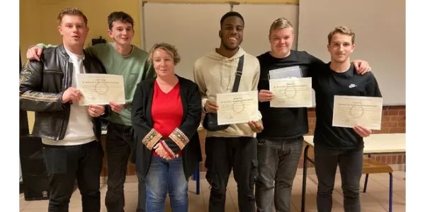 visuel Remise de dipl&ocirc;mes ce jeudi 16 novembre au lyc&eacute;e professionnel... 